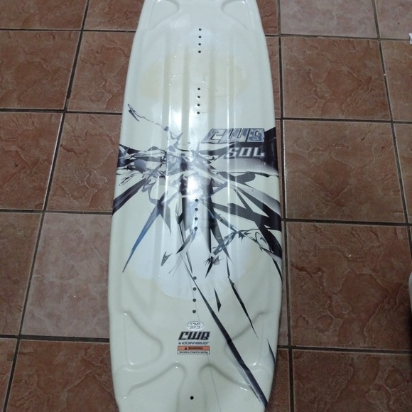 CWB SOL 141cm wake board - Picture 3 of 4